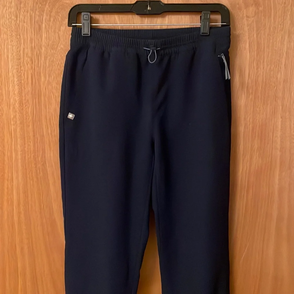 Figs XS Navy Jogger scrub pants - Picture 1 of 6